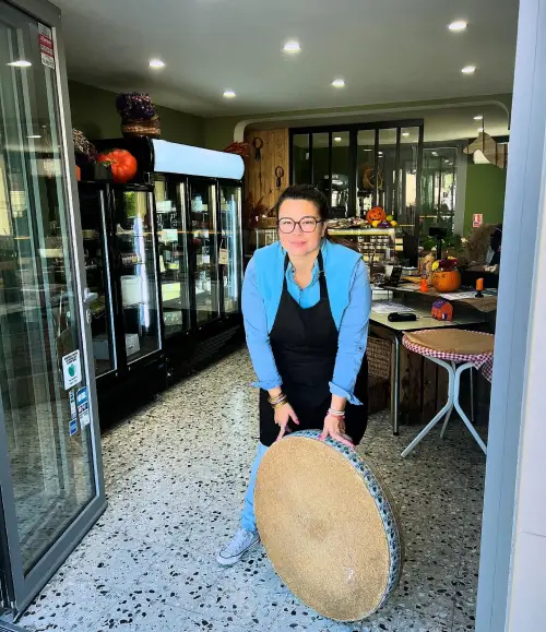 Au Gres Des Envies Fromagerie A Saint Remy De Provence Fromagerie A Saint Etienne Du Gres Pres De Saint Remy De Provence 01